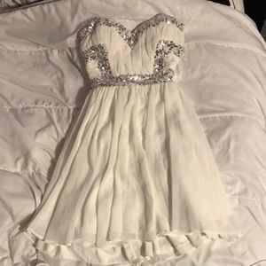 White Dress (never worn)